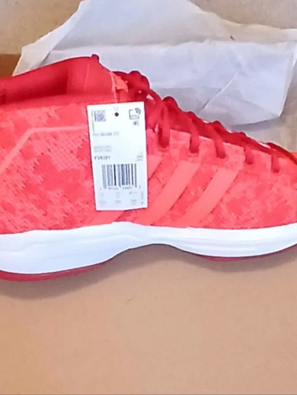 Pro Model 2G 'Solar Red'Comes with box 12.5